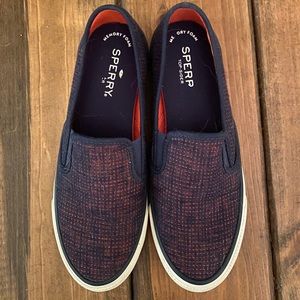 Sperp slip on shoes